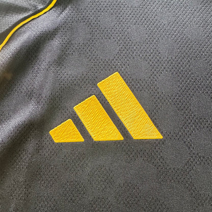 Real Madrid gold black