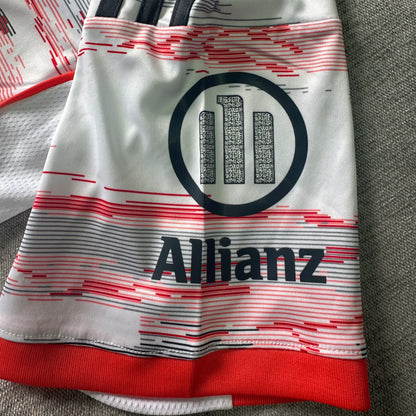 Bayern Munich away 25-26