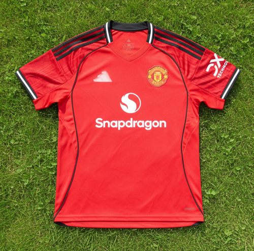 Manchester united home 2026