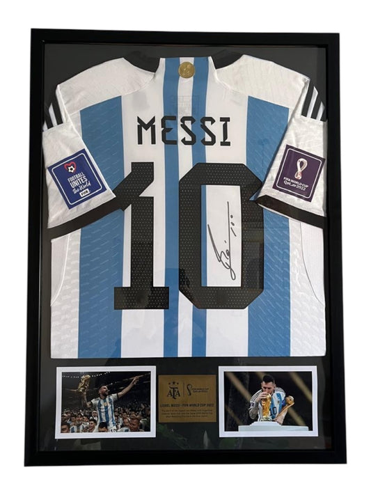 Messi World Cup 2022 edition Autographed Framed jersey / (75×55 cm)
