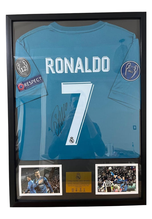 C.Ronaldo UCL 2018 edition Autographed Framed jersey / (75×55 cm)