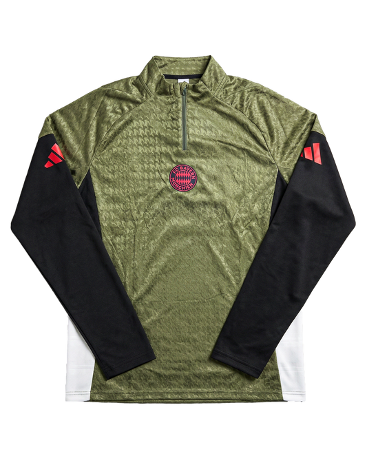 Bayern olive green track top