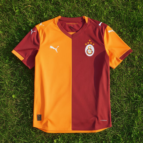 Galatasaray home kit 25/26