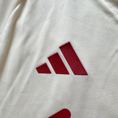 Liverpool 25/26 Away